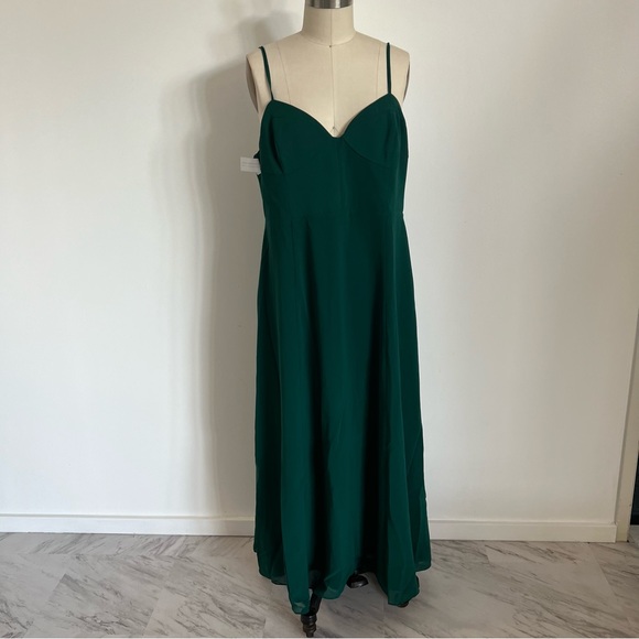Fame and partners green maxi dress us16 - Picture 2 of 5